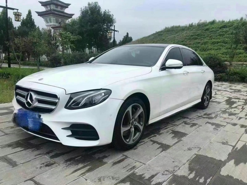 青岛18年奔驰E2