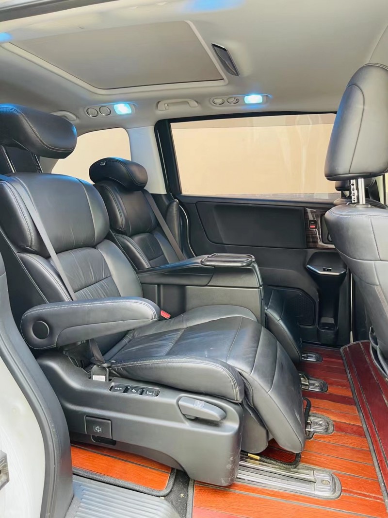 徐州18年本田艾力绅7