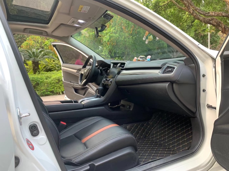 佛山19年本田思域4