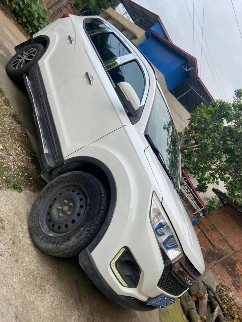 綿陽16年力帆汽車邁威5