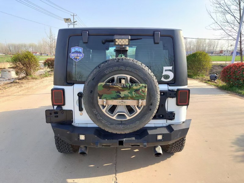 徐州14年Jeep牧馬人5