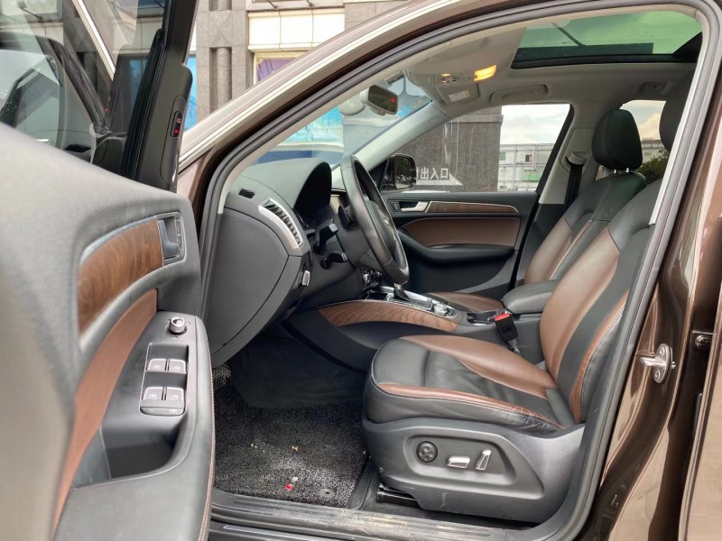 东莞17年奥迪Q58