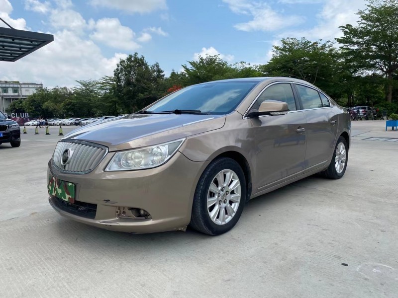 东莞12年别克君越3