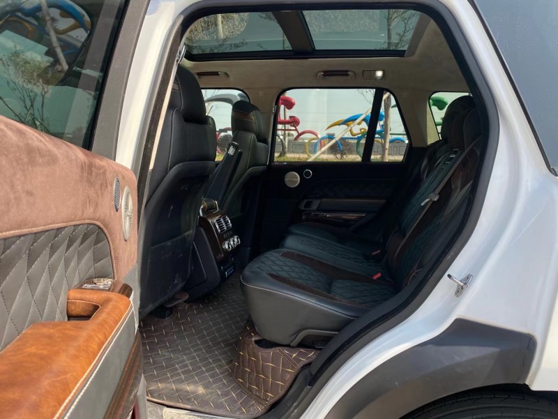 东莞17年路虎揽胜行政7