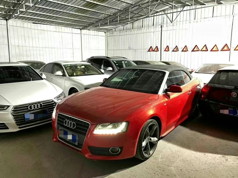 济宁11年奥迪A52