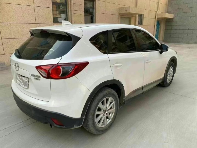 保定15年馬自達CX-56