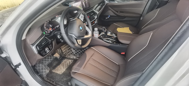 武汉21年宝马5系5