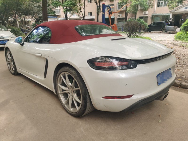 武汉17年保时捷7184