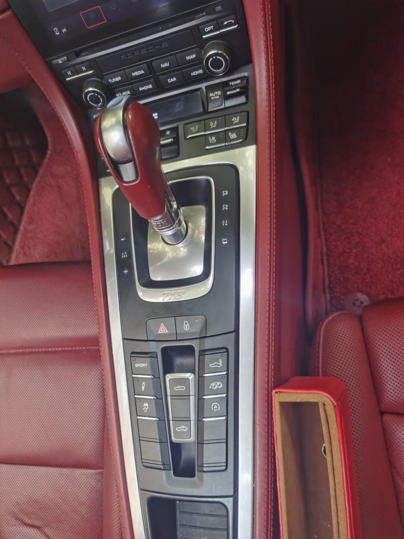 武汉17年保时捷7181