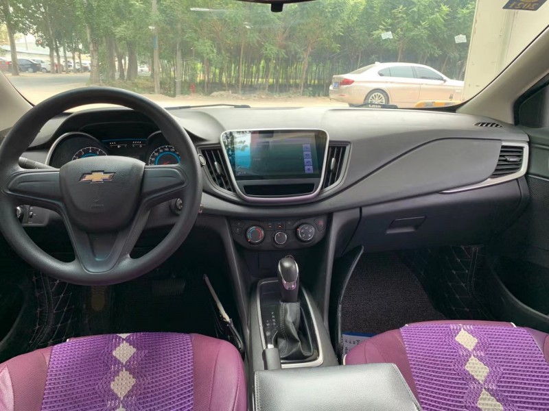 保定17年雪佛兰科沃兹1