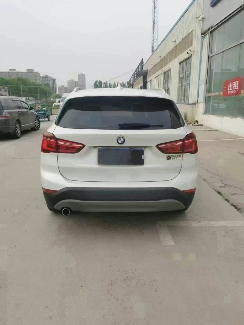泰安18年寶馬X11