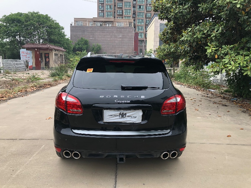 商丘15年保時捷卡宴5
