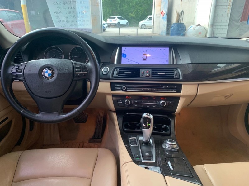 保定13年宝马5系7