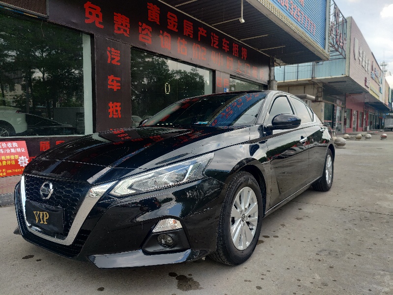 东莞20年日产天籁8