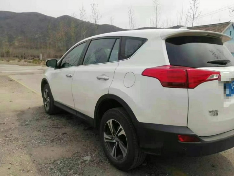 秦皇島16年豐田RAV4榮放7