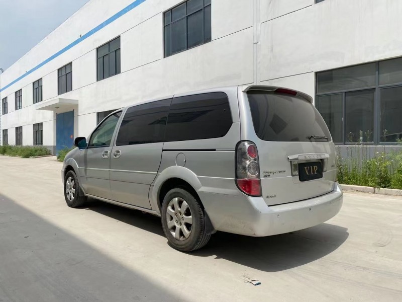 徐州09年别克GL83