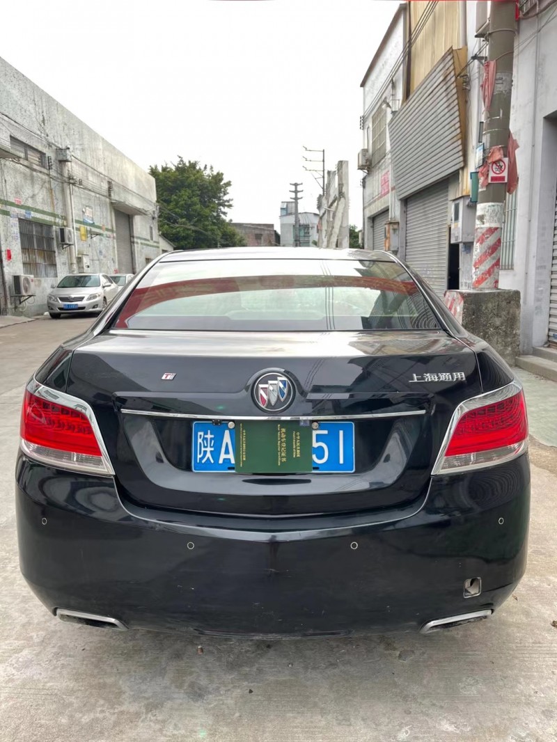 广州12年别克君越4