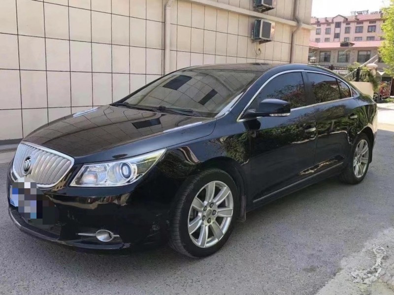 青岛13年别克君越4