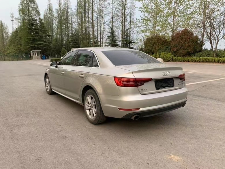 徐州17年奥迪A4L7