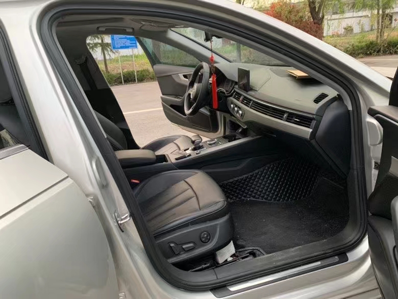 徐州17年奥迪A4L2