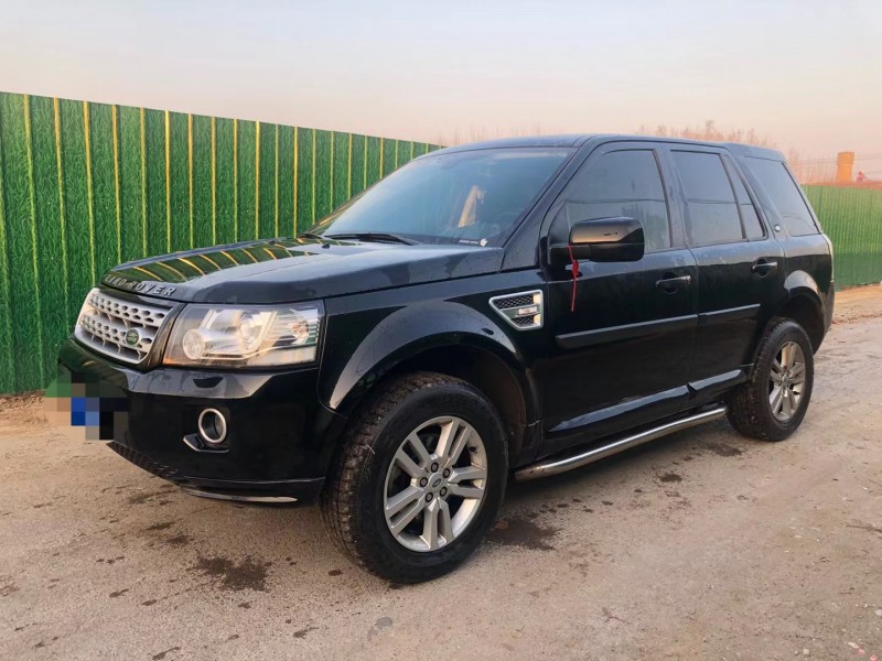 济宁13年路虎神行者9