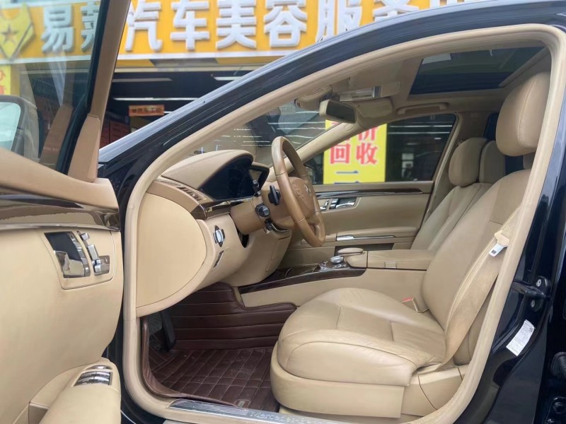 广州12年奔驰S7