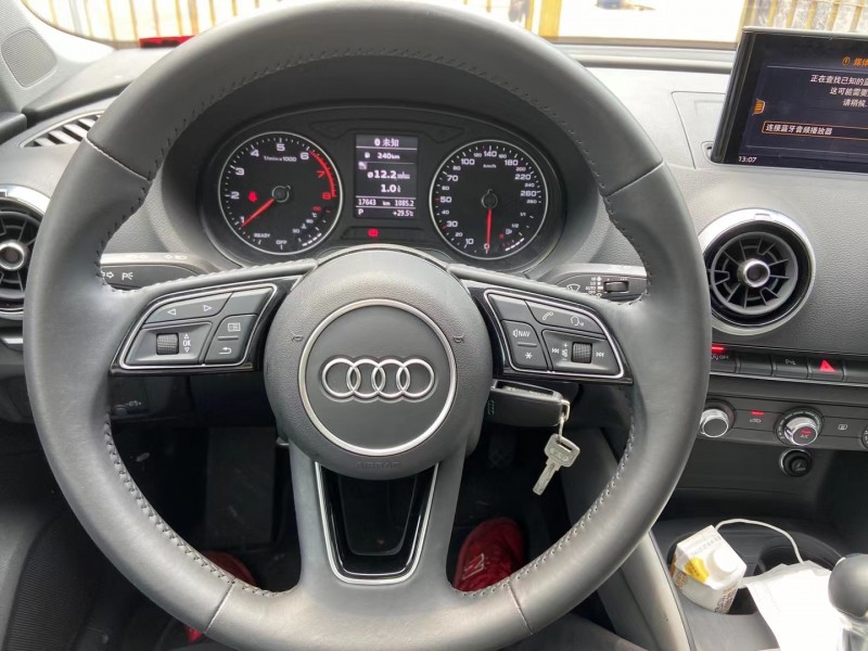 佛山19年奥迪A39