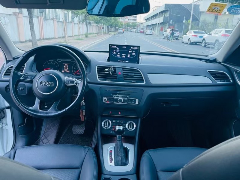 东莞15年奥迪Q33