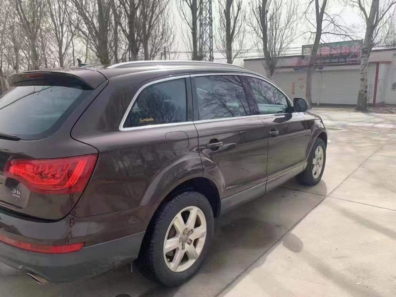 保定10年奥迪Q74