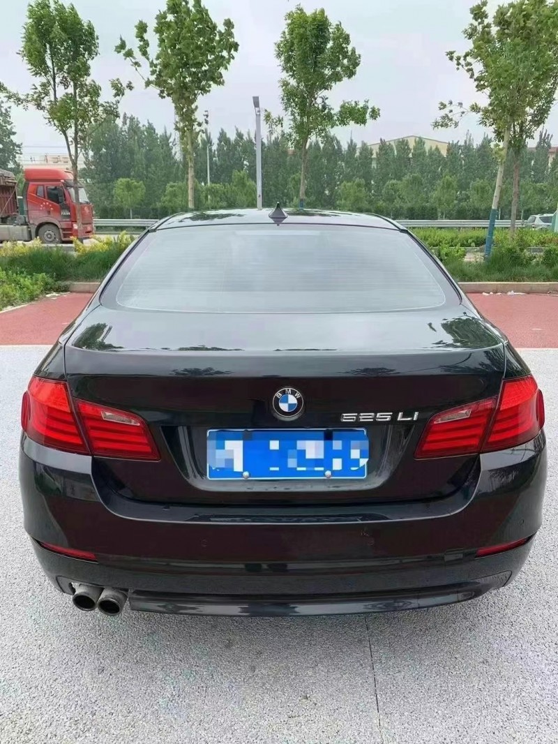 潍坊13年宝马5系9