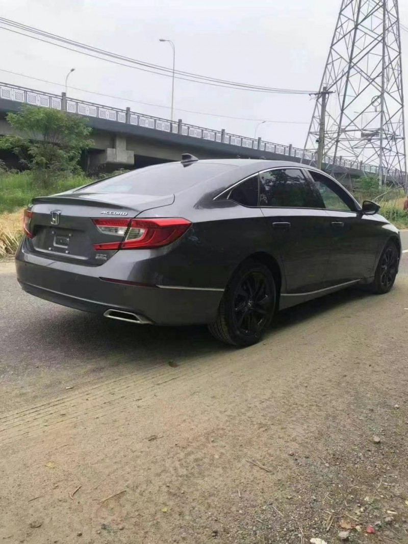 武汉21年本田雅阁6