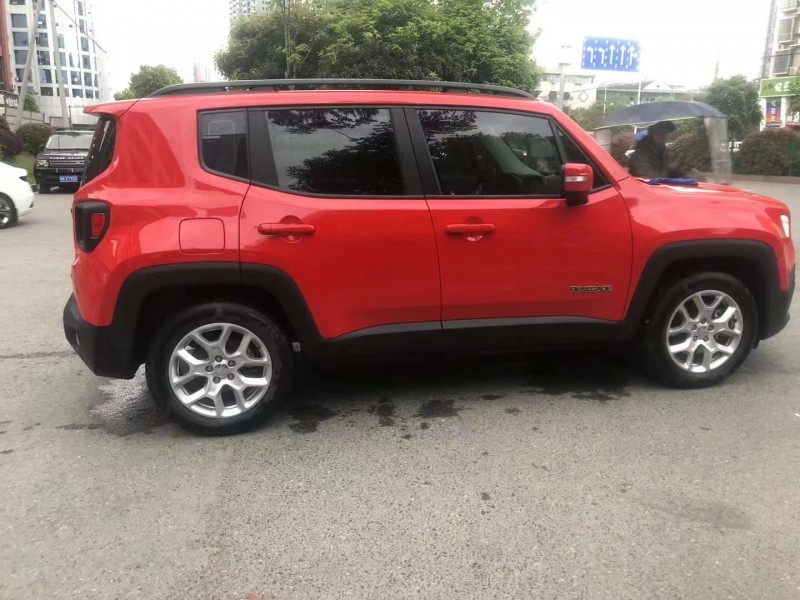 湘潭19年Jeep自由俠8