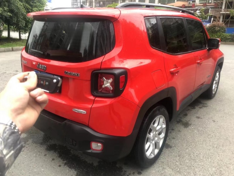 湘潭19年Jeep自由俠7