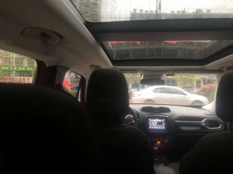 湘潭19年Jeep自由俠2