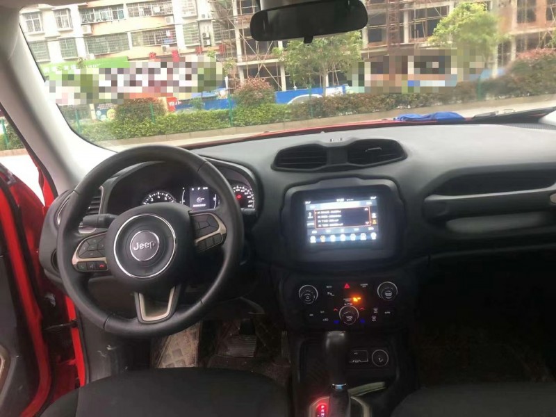湘潭19年Jeep自由俠1