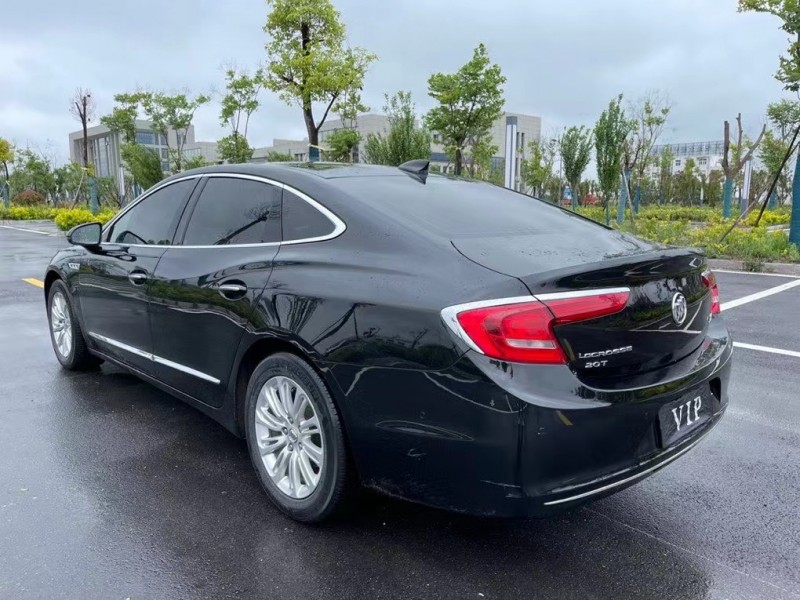 盐城17年别克君越9