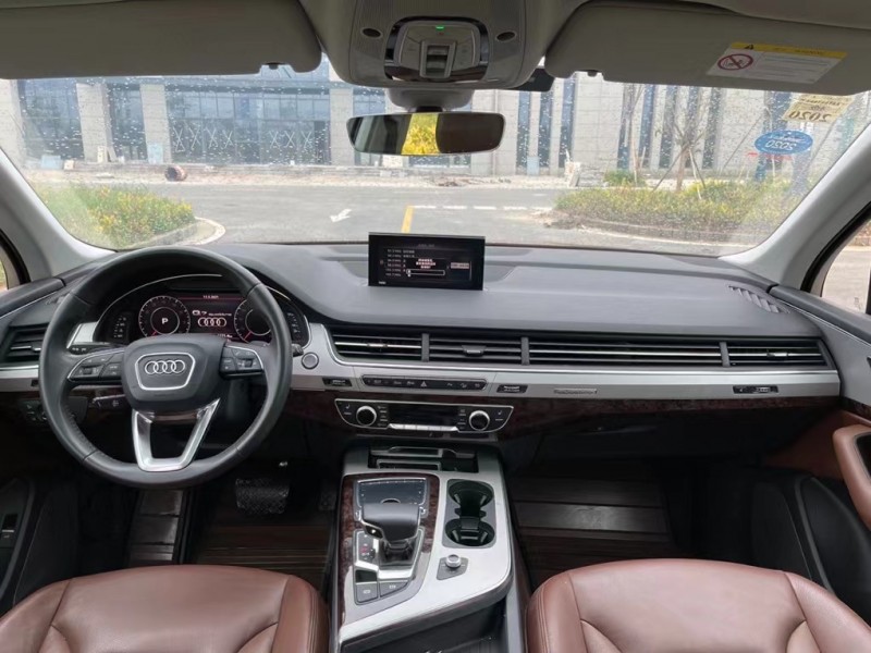 盐城18年奥迪Q78