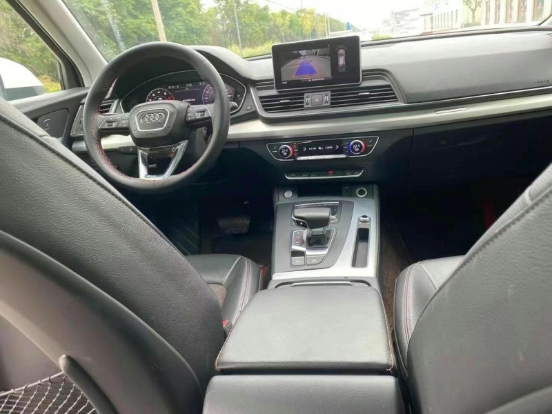 济南19年奥迪Q56