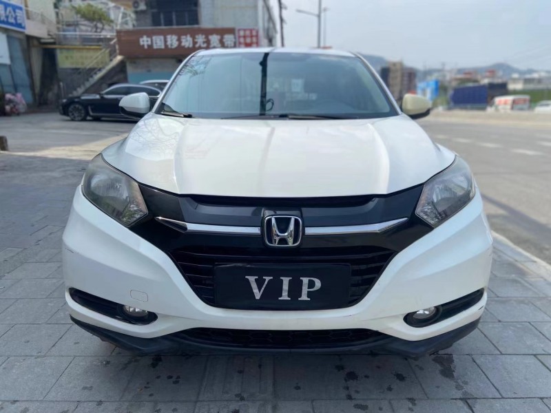 广州16年本田缤智1