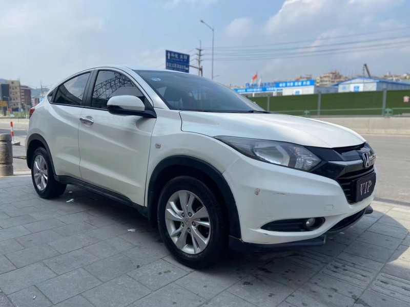 广州16年本田缤智2