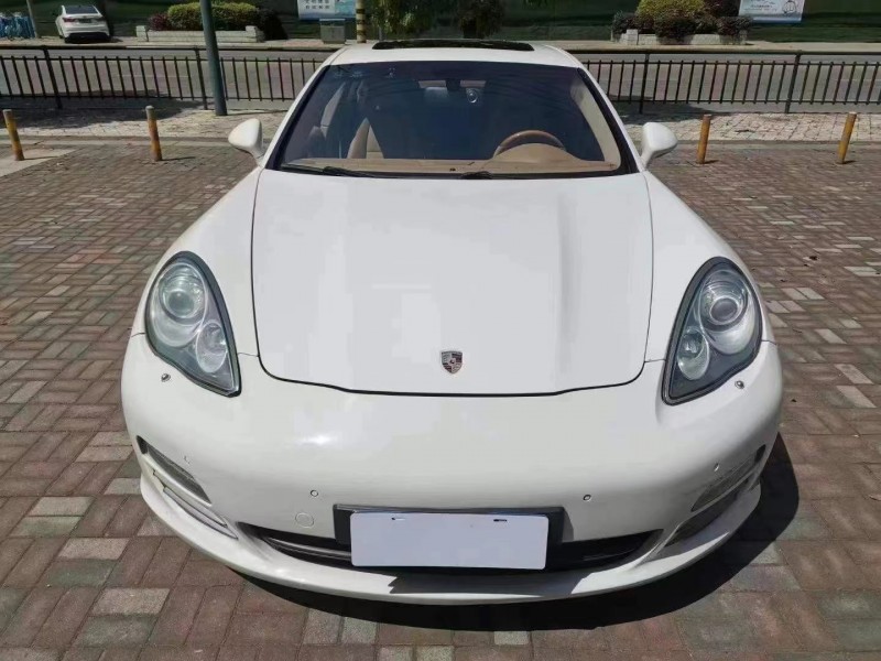 鎮江10年保時捷帕拉梅拉9