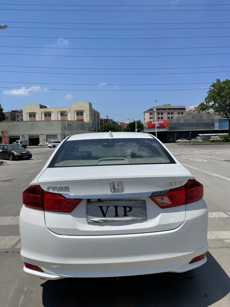 东莞17年本田锋范5