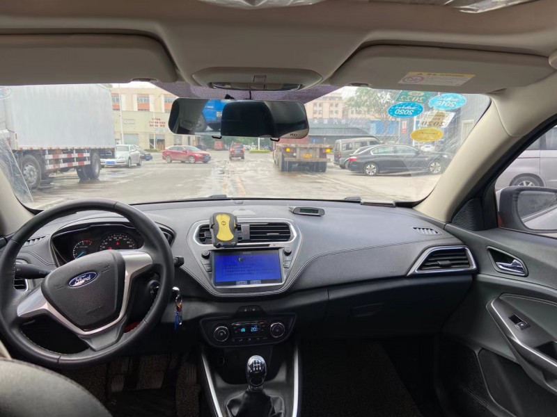 东莞18年福特福睿斯2