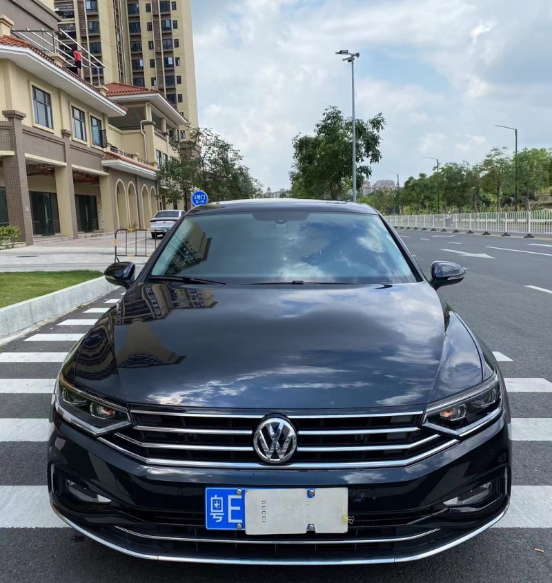 广州21年大众迈腾1