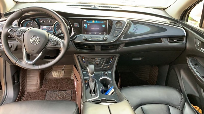 邢台15年别克昂科威1