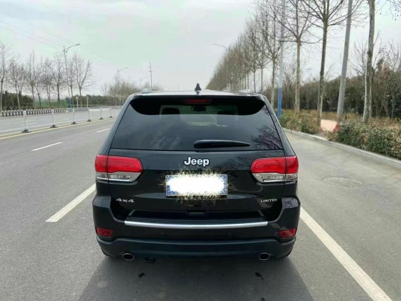 棗莊14年Jeep大切諾基9