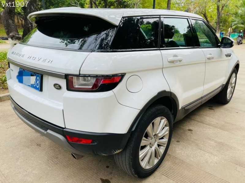 东莞17年路虎极光5