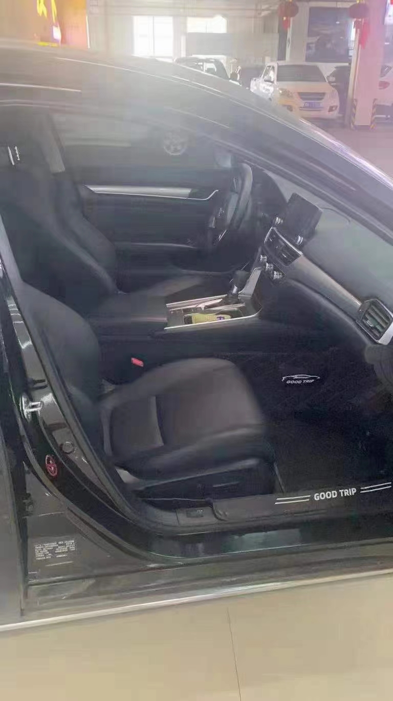 邵阳18年本田雅阁4