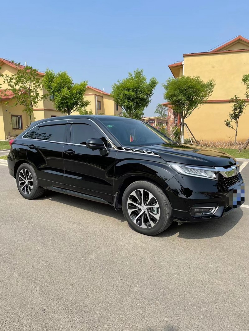 徐州17年本田冠道7