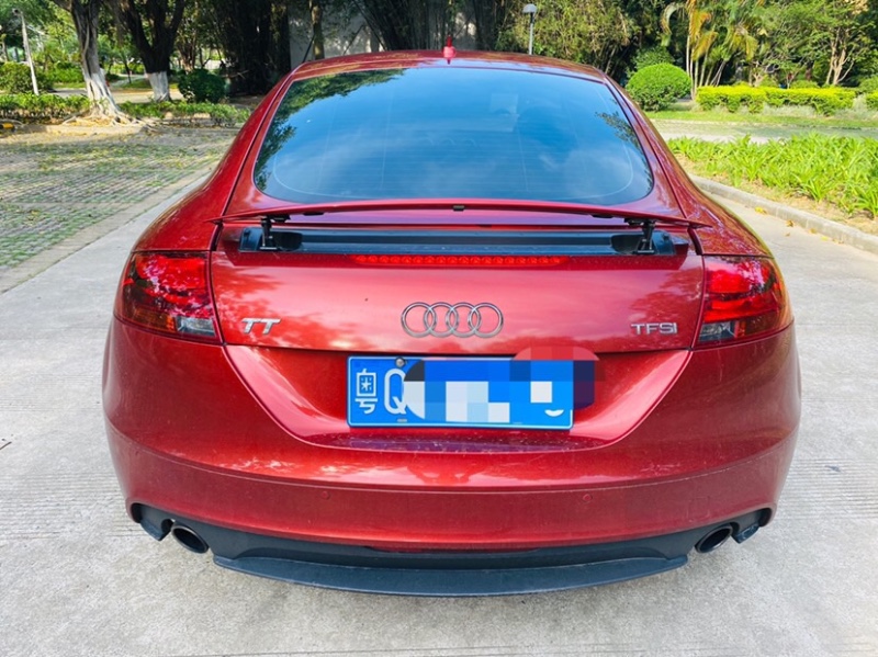 东莞11年奥迪TT5